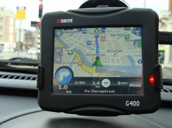 История автомобильных навигаторов GPS